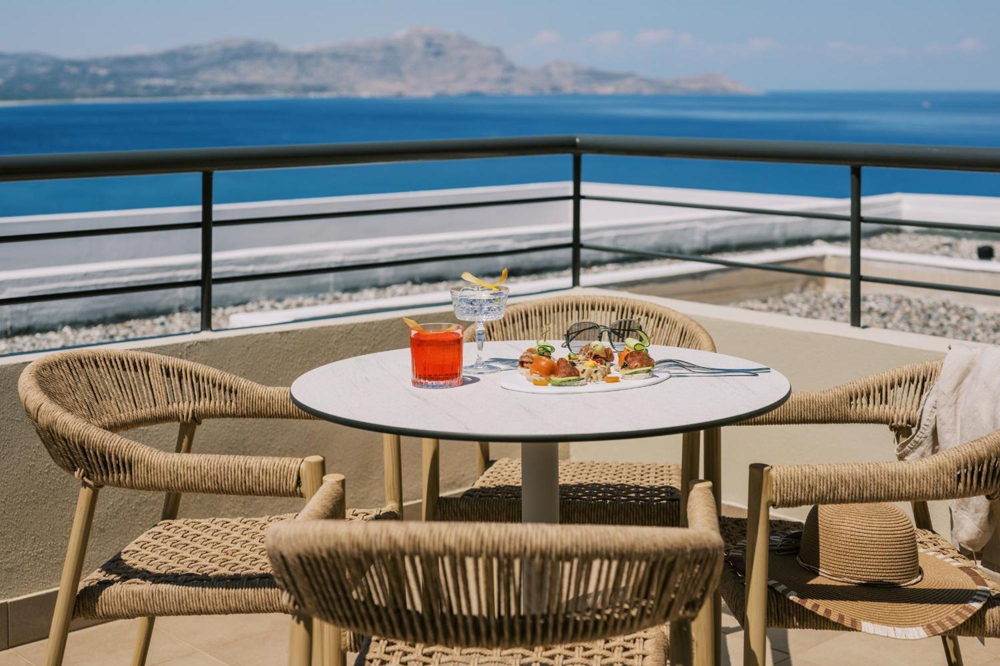 Lindos Mare, Seaside Hotel エクステリア 写真