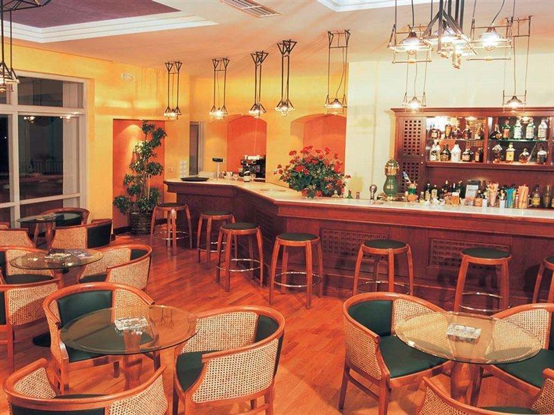 Lindos Mare, Seaside Hotel エクステリア 写真